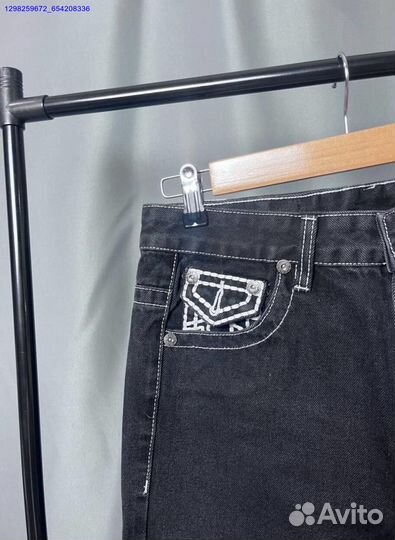 Штаны True Religion на руках (Арт.38084)