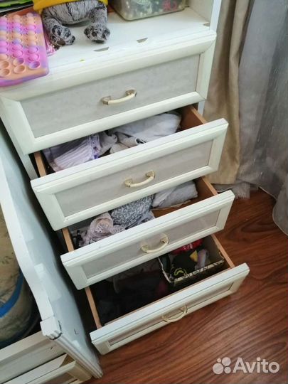 Мебель для девочки. Италия