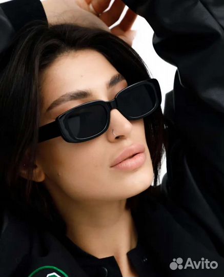 Очки солнцезащитные