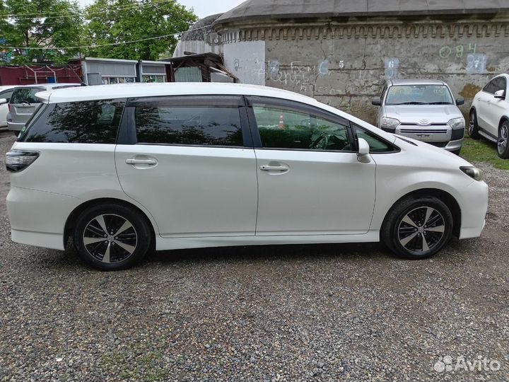 Toyota Wish 1.8 CVT, 2017, 84 000 км