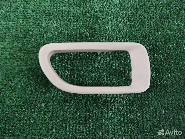 Накладка двери Subaru Tribeca WX 2006