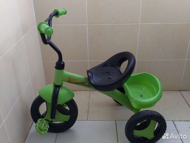 Велосипед 4х колесный 3-5 лет четырёхколесный