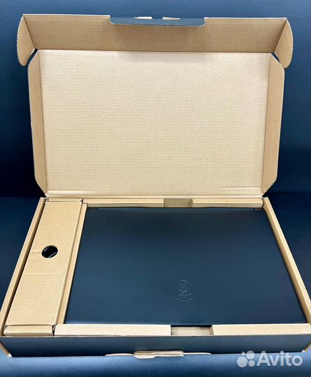 Новый игровой ноутбук msi rtx 2050/6 ядер i5-11