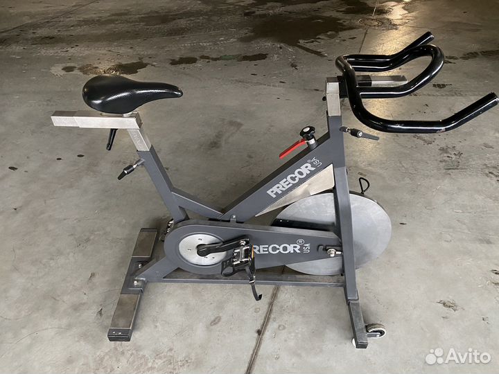 Велотренажер, сайкл, спин-байк Precor