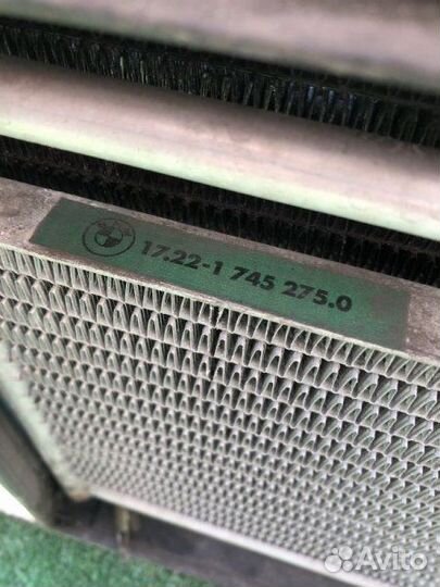 Радиатор охлаждения масла Bmw 7-Series E38