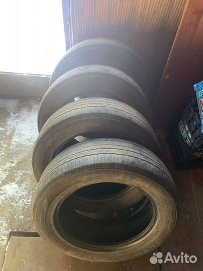 Toyo Open Country A/T 235/60 R18