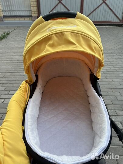 Коляска camarelo 2 в 1