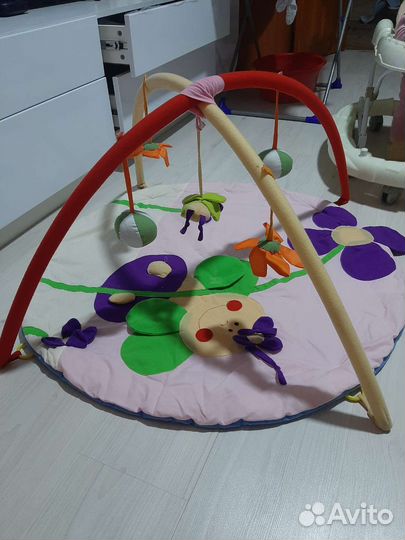 Развивающий коврик