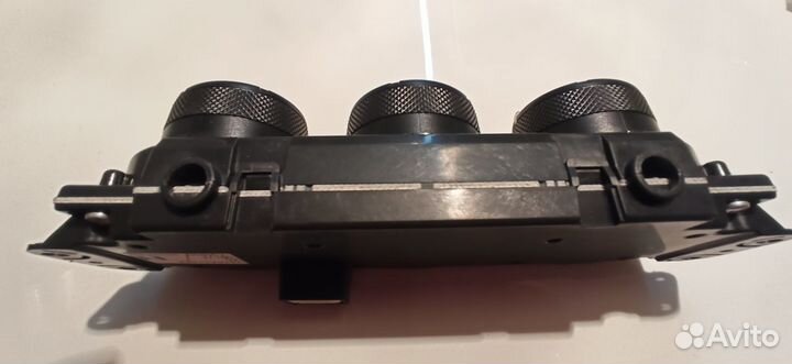 Mitsubishi Lancer X блок управления печки/климат