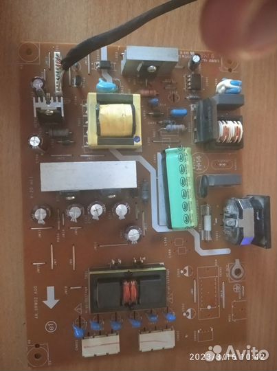 Монитор на запчасти asus