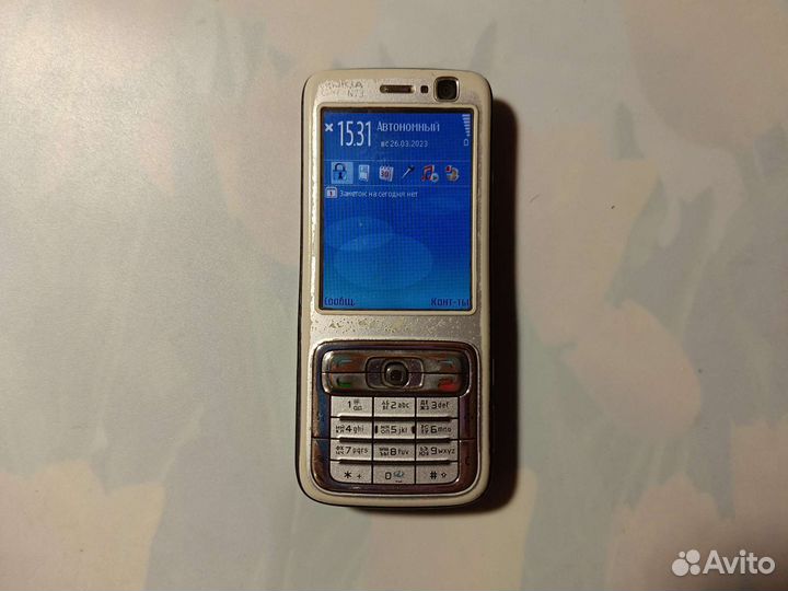Телефон Nokia N73