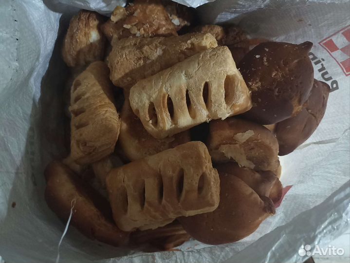 Хлеб на корм животным