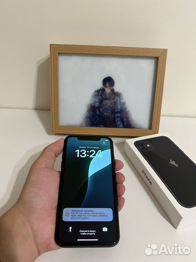 iPhone 11, 64 ГБ