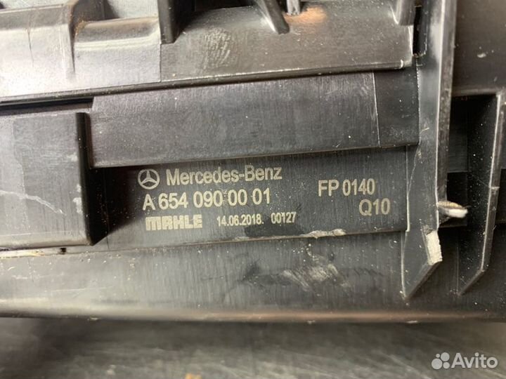 Корпус воздушного фильтра Mercedes E-Class W213