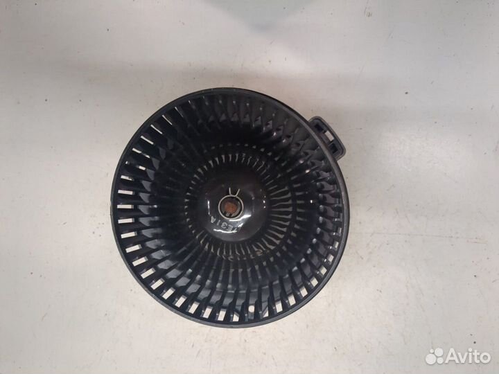 Двигатель отопителя Opel Antara, 2007