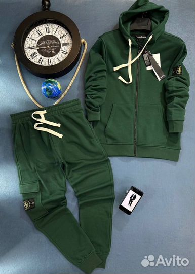 Стильный мужской спортивный костюм Stone Island