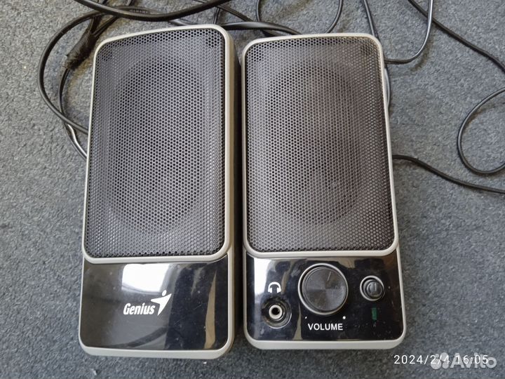Колонки для компьютера Genius