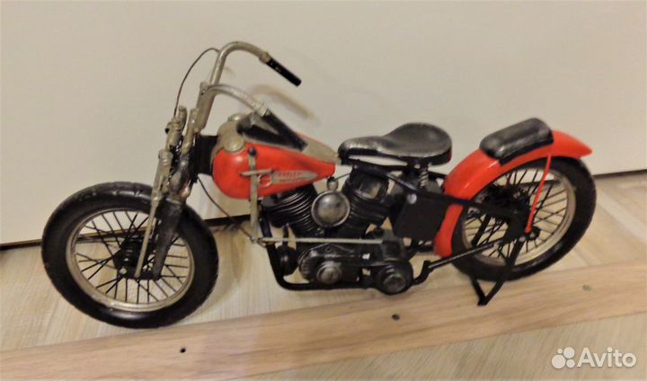 Модель мотоцикла Harley Davidson