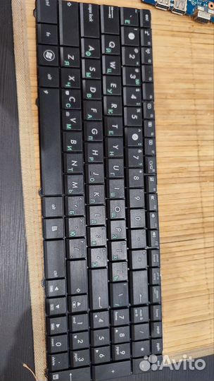 Клавиатура и крышка матрицы asus x53u