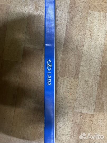 Упоры богажника пневмогидравлические