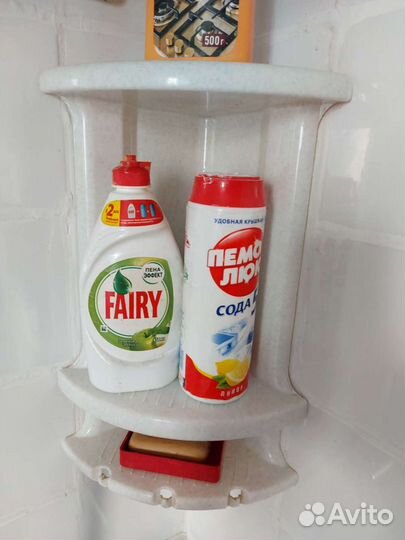 Угловая полочка