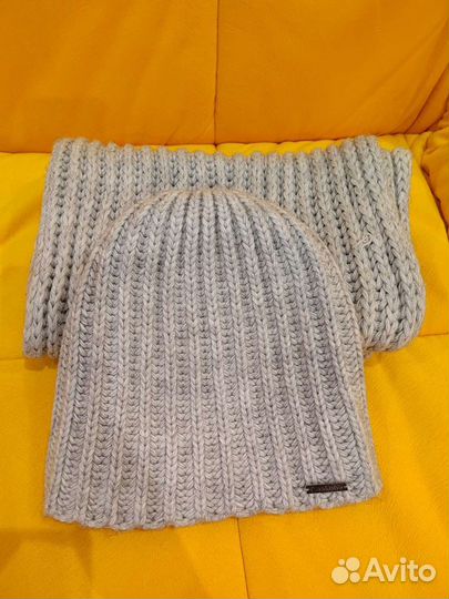 Комплект шапка с шарфом женская