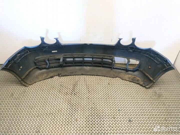 Бампер передний Volkswagen Polo 4 2002 6Q0807221