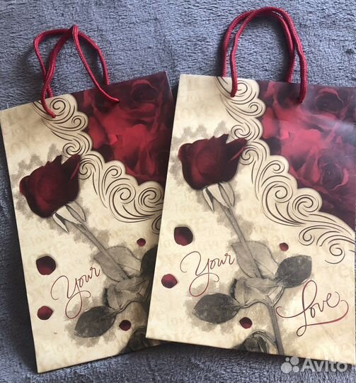 Подарочные пакеты