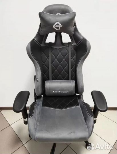 Игровое геймерское кресло компьютерное Велюр