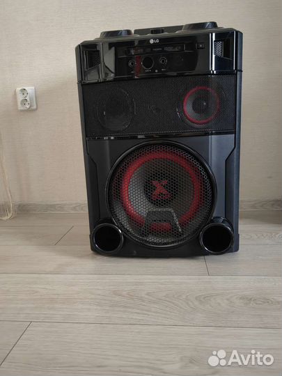 Музыкальный центр lg xboom OM7550K