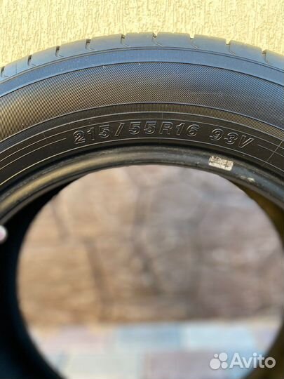 Yokohama BluEarth Ecos ES31 215/55 R16