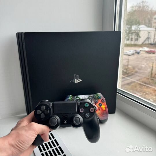 Sony Playstation 4 / PRO 3 rev. / 1000GB + игры