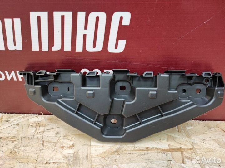 Кронштейн бампера передний правый LADA Xray