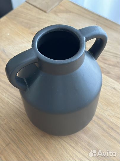 Керамическая ваза