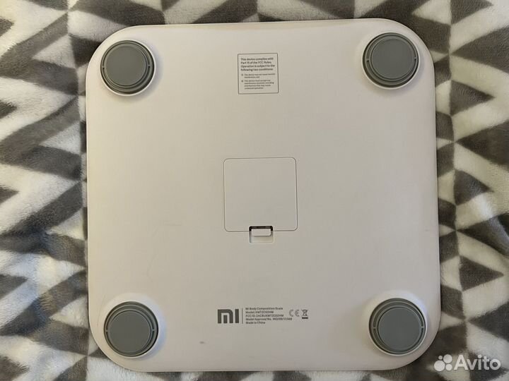 Весы напольные Xiaomi Mi Body Composition Scale