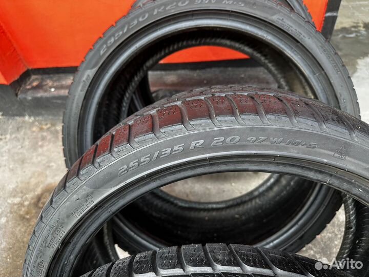 Pirelli Winter Sottozero 255/35 R20 и 285/30 R20 20F