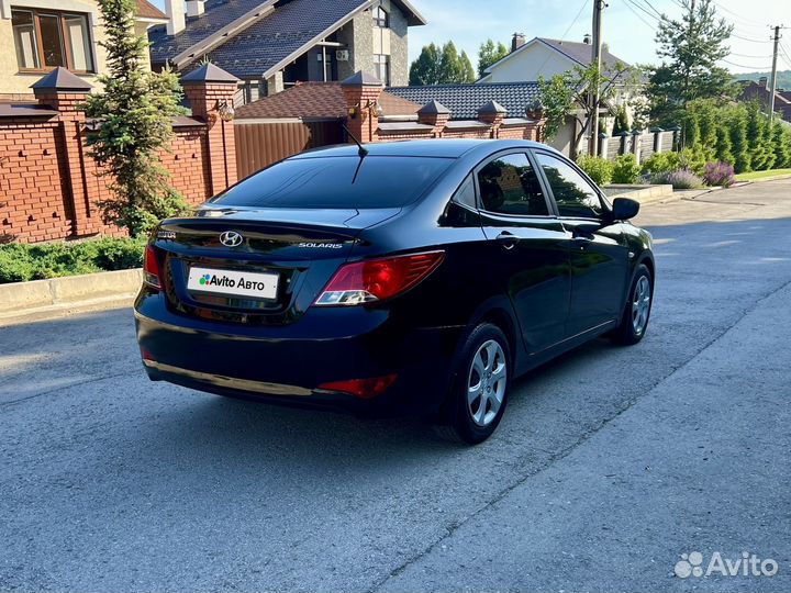 Hyundai Solaris 1.6 AT, 2015, 120 000 км