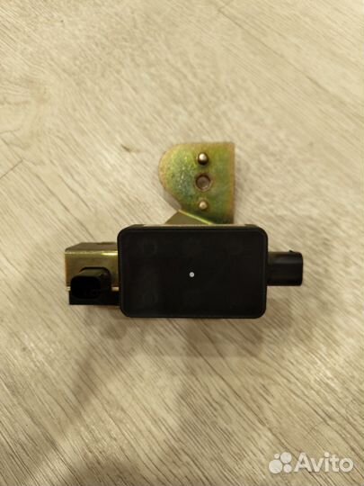 Датчик ускорения гольф 4
