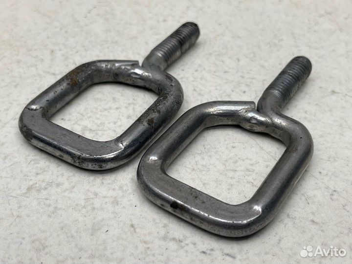 Скобы капота E81 E87 E90 E92 E60 E63