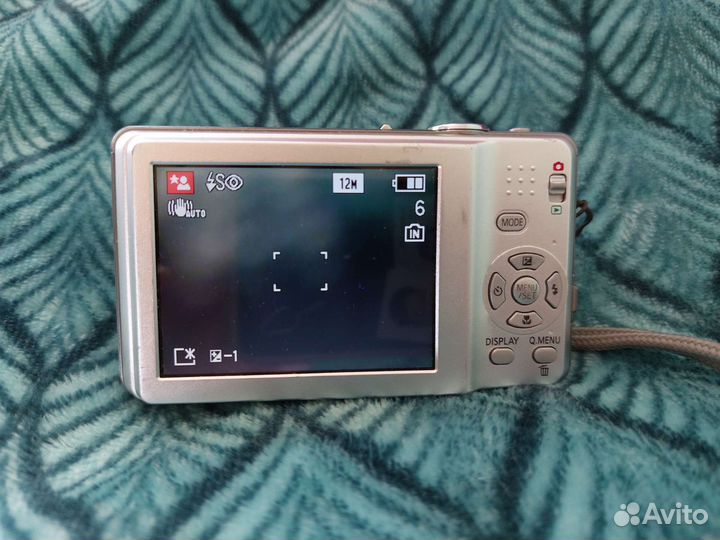 Компактный фотоаппарат Panasonic lumix DMC-FS10