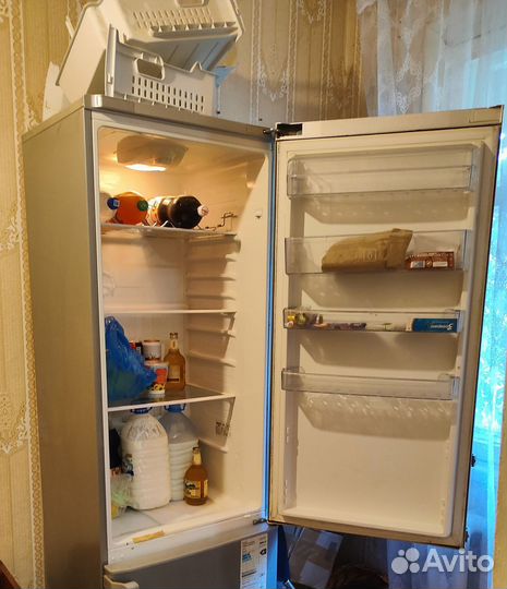 Холодильник beko