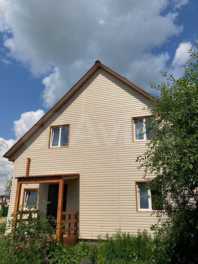 Дом 143 м² на участке 10,9 сот.