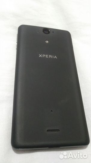 Sony Xperia V, 8 ГБ