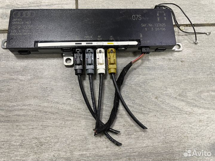 Усилитель антенны Ауди А6 С6 4F9035225D