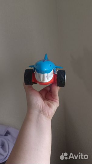 Hot wheels машинки