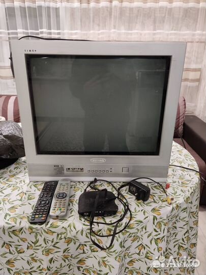 Продам телевизор витязь