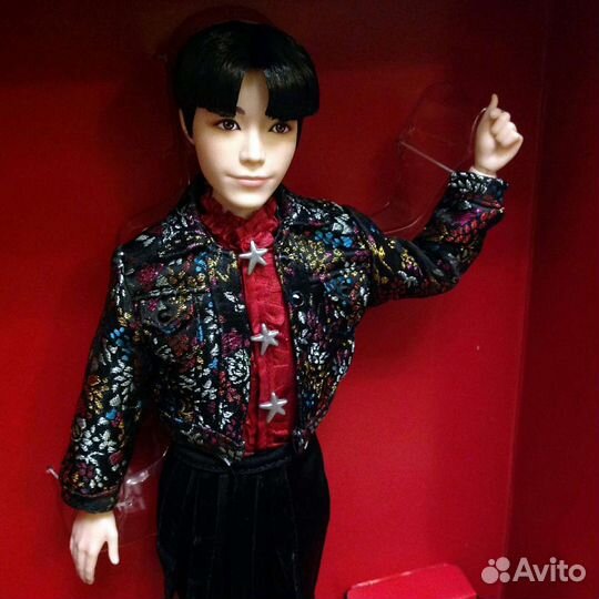 Кукла BTS Prestige J-Hope от Mattel