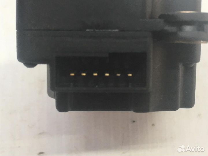 Моторчик заслонки печки для Volvo XC70 1 Cross Cou