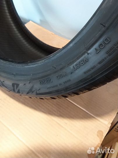 Bridgestone Blizzak LM-005 245/40 R19 98V