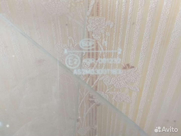 Стеклa на Ваз 43R-001232